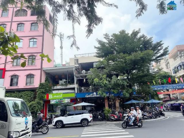Nhà mặt phố bán tại Khuôn viên UBND Thành phố Hồ Chí Minh, Thành phố Hồ Chí Minh