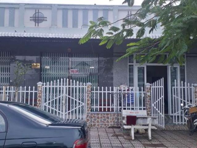 Nhà mặt phố bán tại Hậu Giang