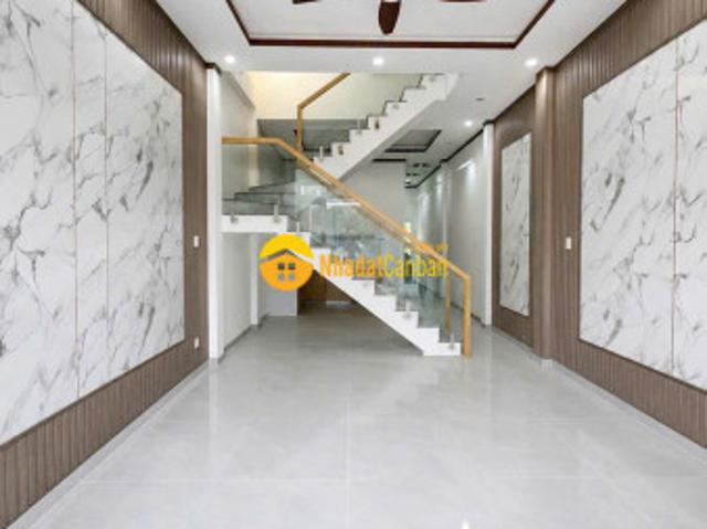 Nhà mặt phố bán