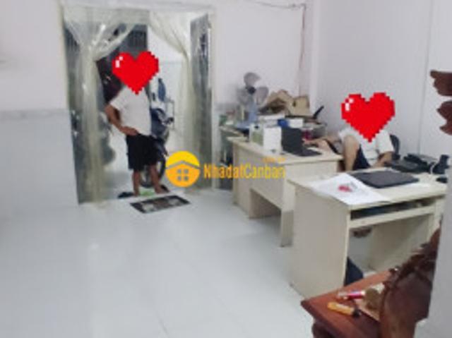 Nhà mặt phố bán