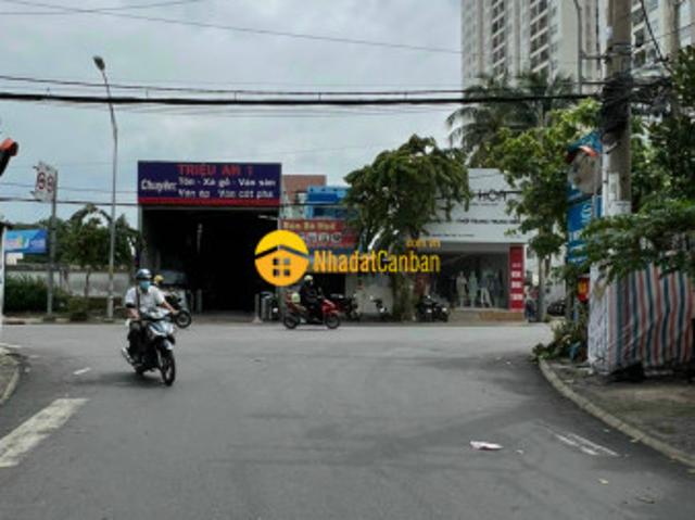 Nhà mặt phố bán