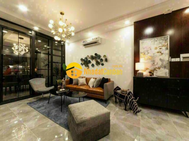 Nhà mặt phố bán