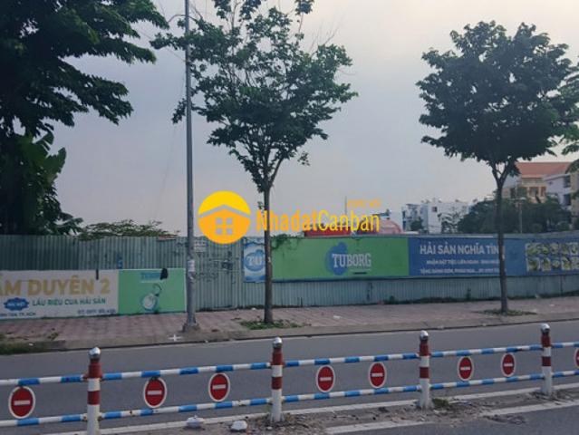 Nhà mặt phố bán