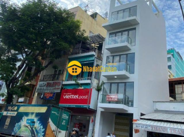 Nhà mặt phố bán