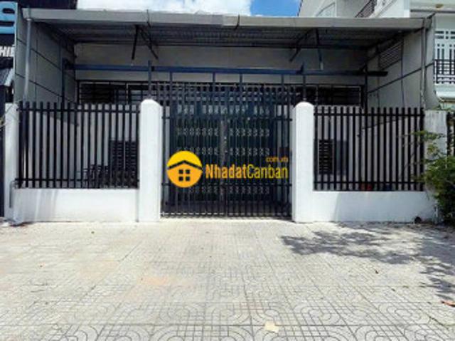 Nhà mặt phố bán