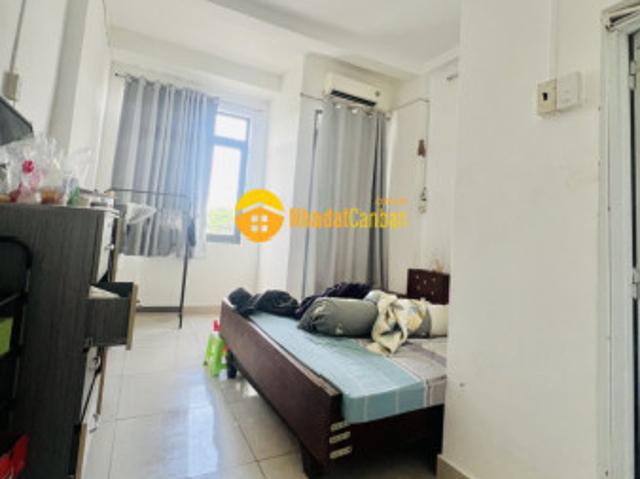 Nhà mặt phố bán