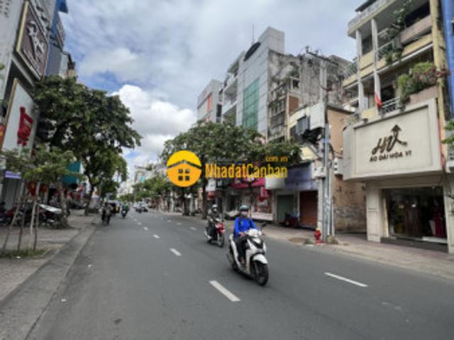 Nhà mặt phố bán