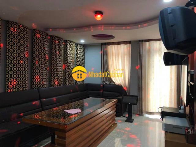 Nhà mặt phố bán
