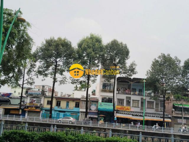 Nhà mặt phố bán