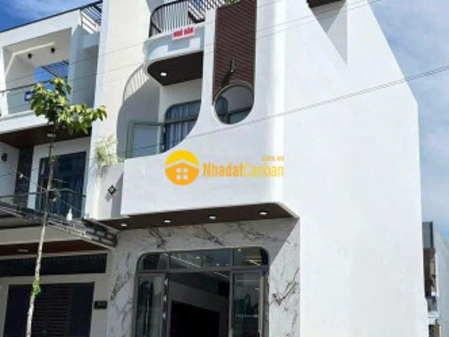 Nhà mặt phố bán