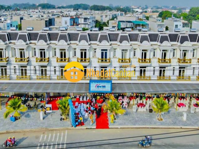 Nhà mặt phố bán