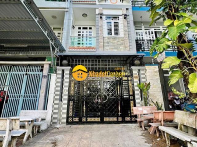 Nhà mặt phố bán