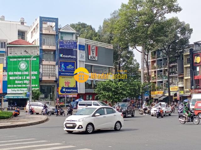 Nhà mặt phố bán