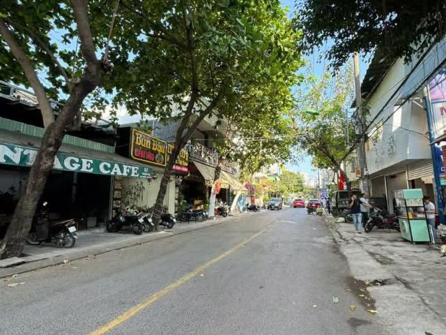 Nhà mặt phố bán tại Gia Lai
