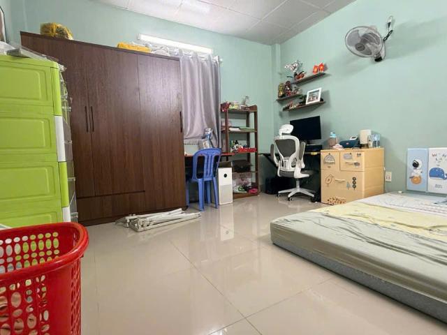 Nhà mặt phố bán