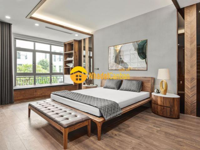 Nhà mặt phố bán