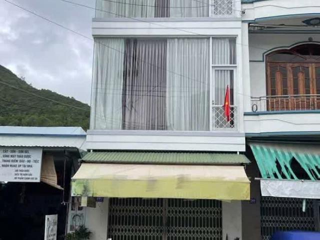 Nhà mặt phố bán tại Gia Lai