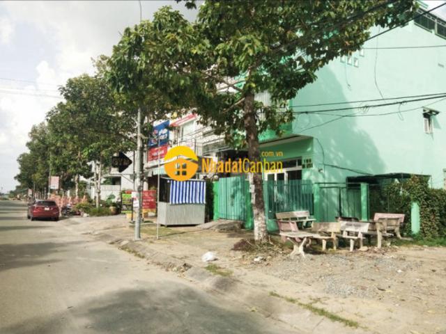 Nhà mặt phố bán