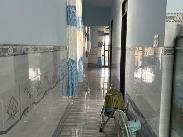Nhà mặt phố bán