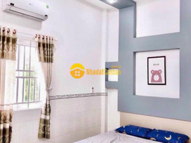 Nhà mặt phố bán
