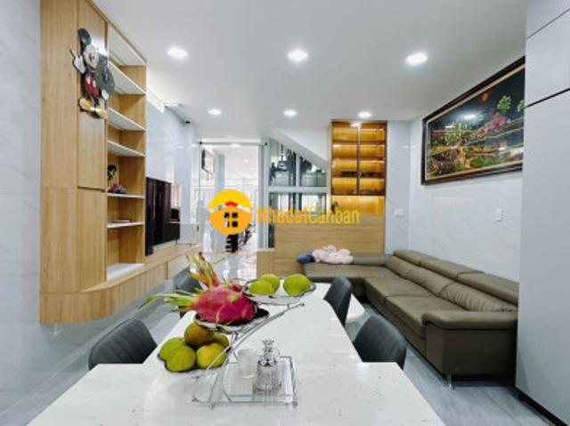 Nhà mặt phố bán