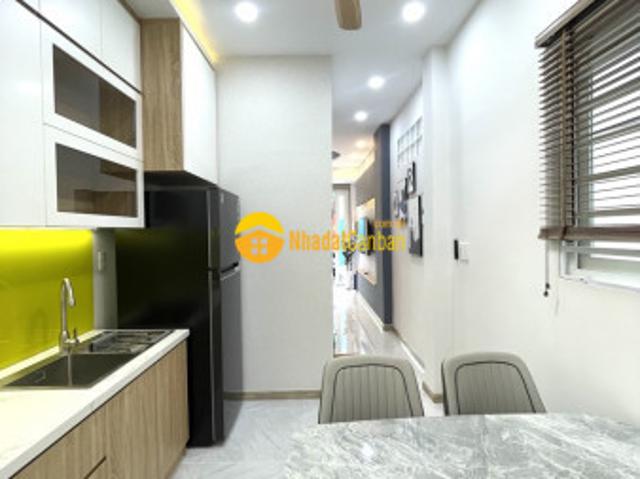 Nhà mặt phố bán