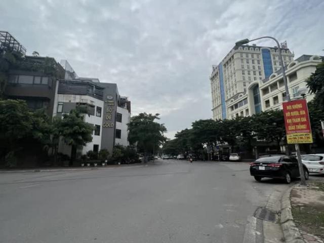 Nhà mặt phố bán tại Hoàn Kiếm, Hà Nội