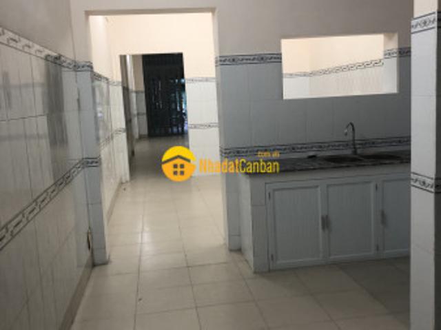 Nhà mặt phố bán