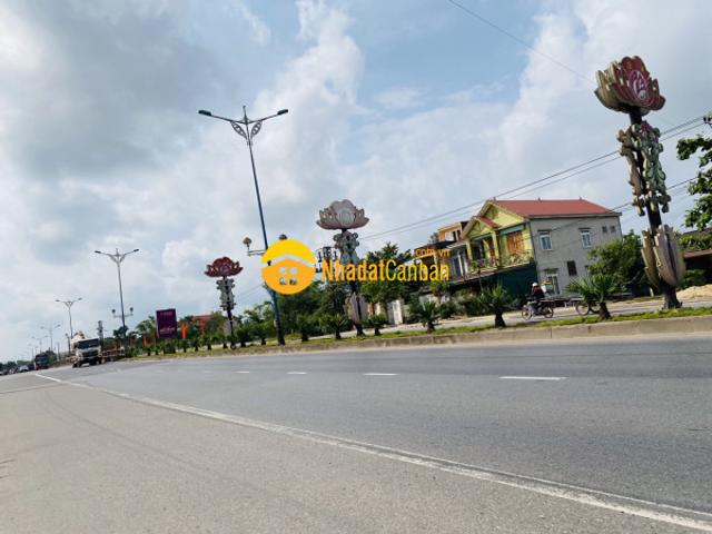 Nhà mặt phố bán