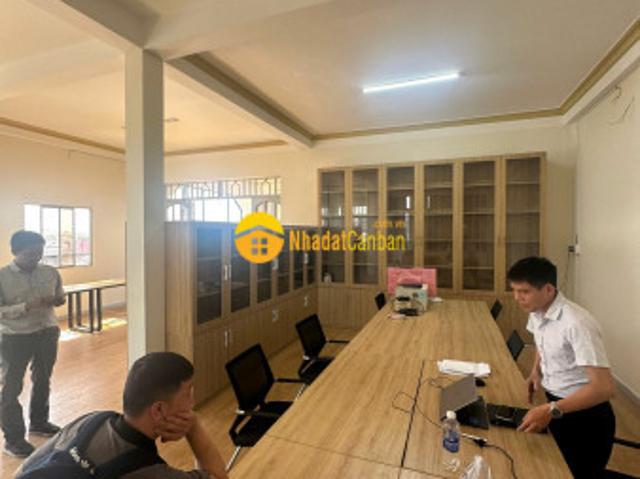 Nhà mặt phố bán