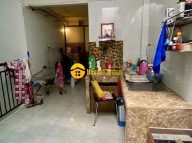 Nhà mặt phố bán