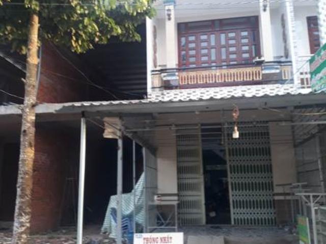 Nhà mặt phố bán tại Hậu Giang