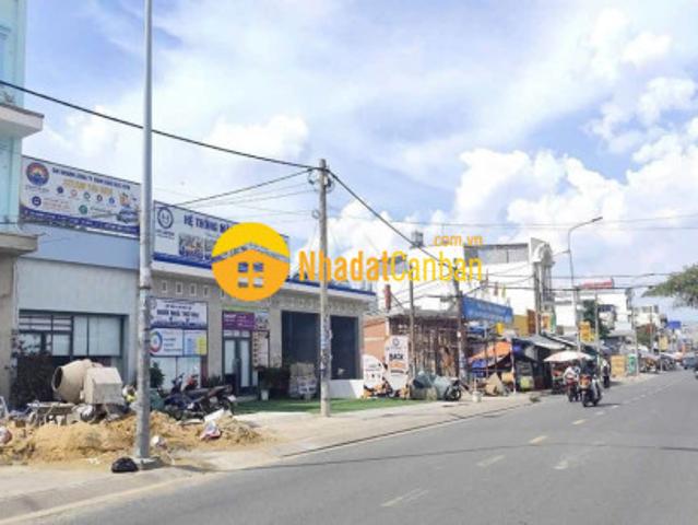 Nhà mặt phố bán