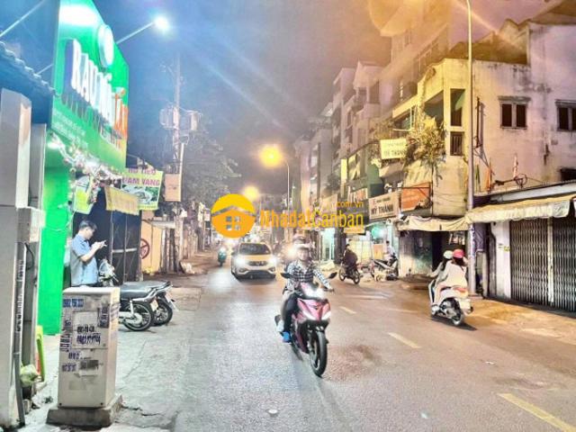 Nhà mặt phố bán