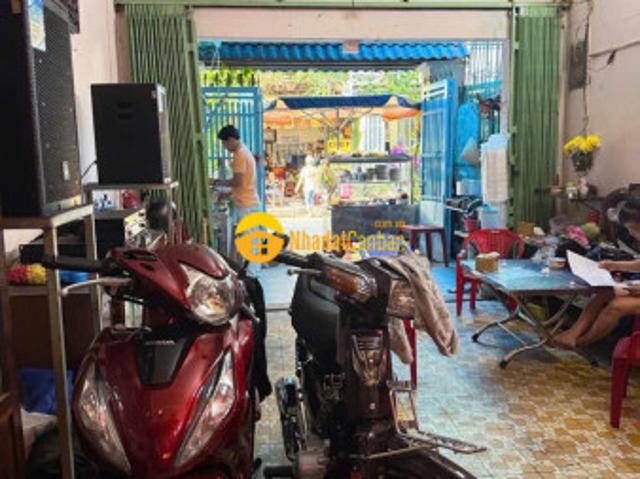 Nhà mặt phố bán