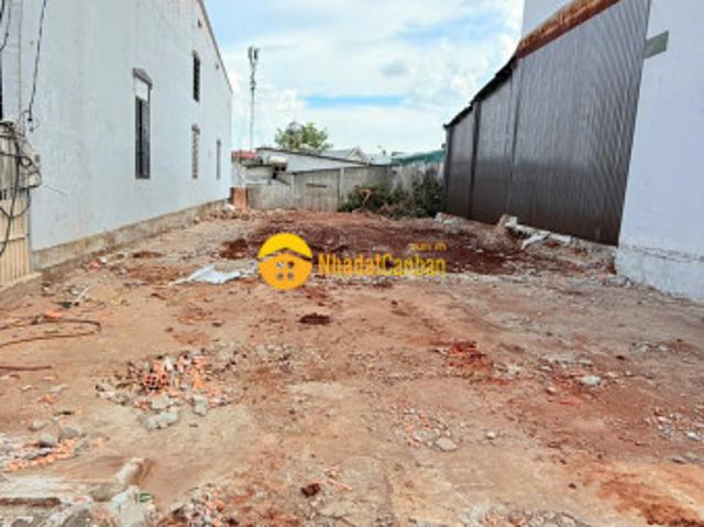 Nhà mặt phố bán