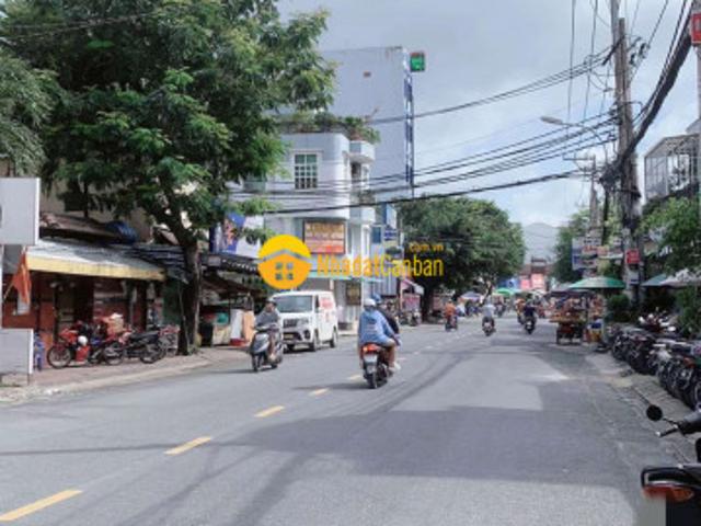 Nhà mặt phố bán