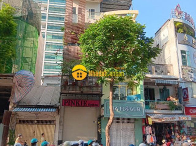 Nhà mặt phố bán