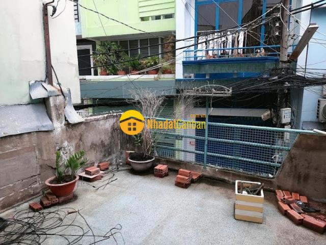 Nhà mặt phố bán