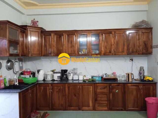 Nhà mặt phố bán