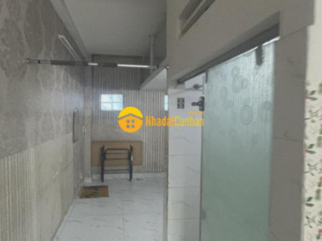 Nhà mặt phố bán