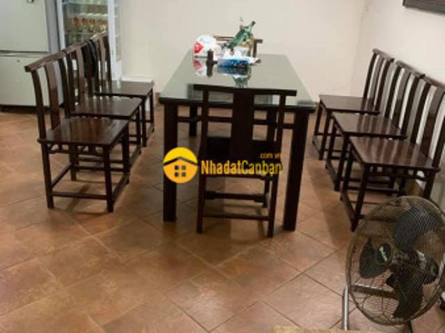 Nhà mặt phố bán