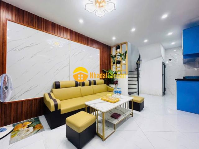Nhà mặt phố bán