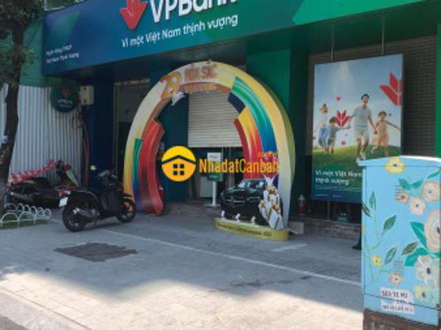 Nhà mặt phố bán