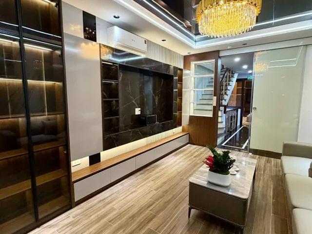 Nhà mặt phố bán tại Hoàn Kiếm, Hà Nội