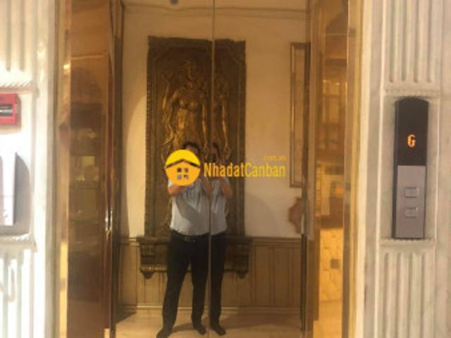 Nhà mặt phố bán