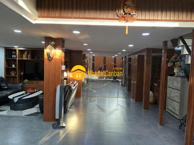 Nhà mặt phố bán
