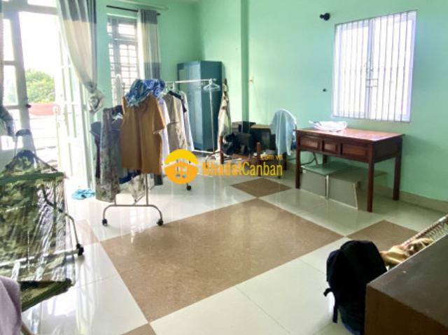 Nhà mặt phố bán