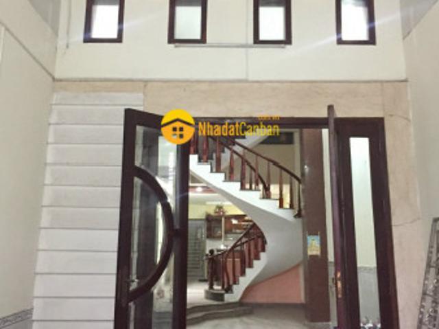 Nhà mặt phố bán