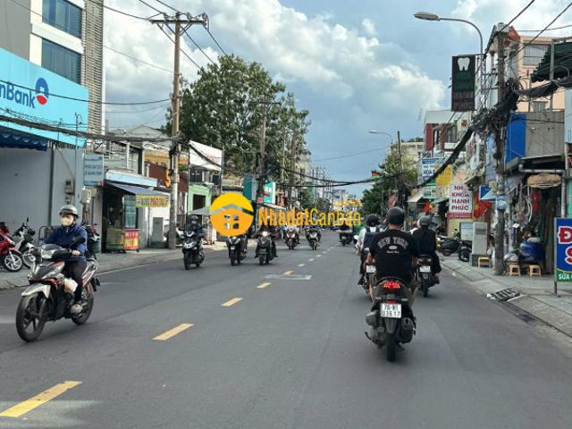 Nhà mặt phố bán